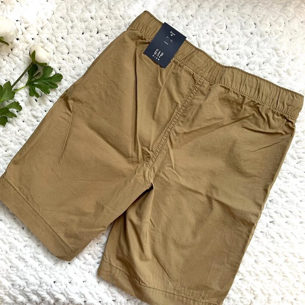 NWT Boys GAP Pull-On Shorts (Khaki) M/8